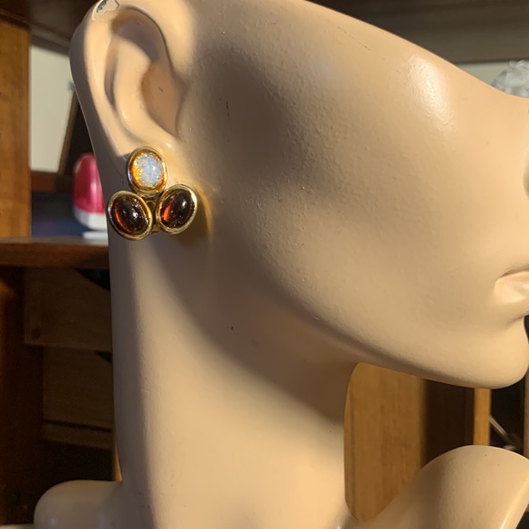 80’s TRIPLE CABOCHON OPAL AND AMBER LOOK EARRINGS - Picture 4 of 12